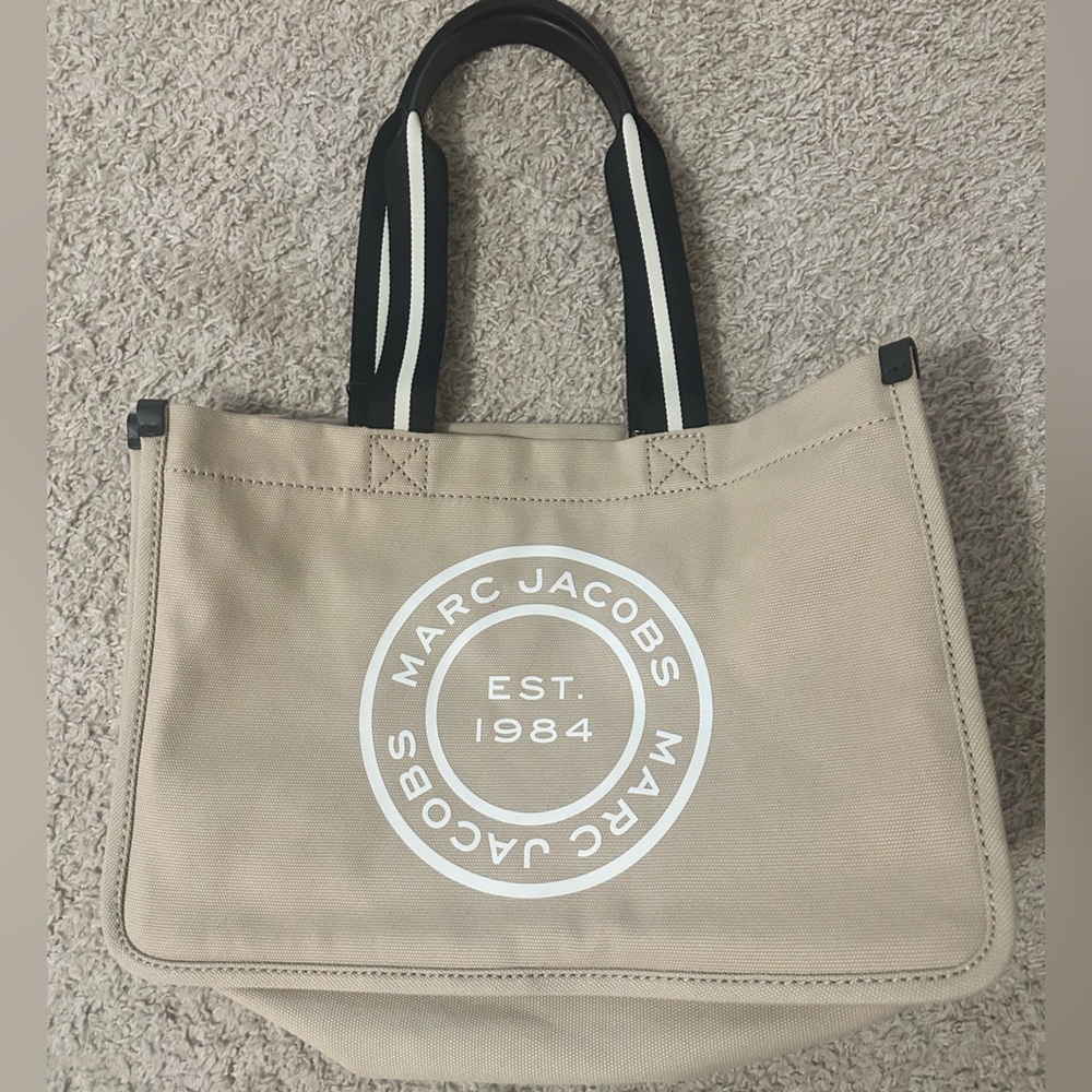BRAND NEW Marc Jacobs tote bag